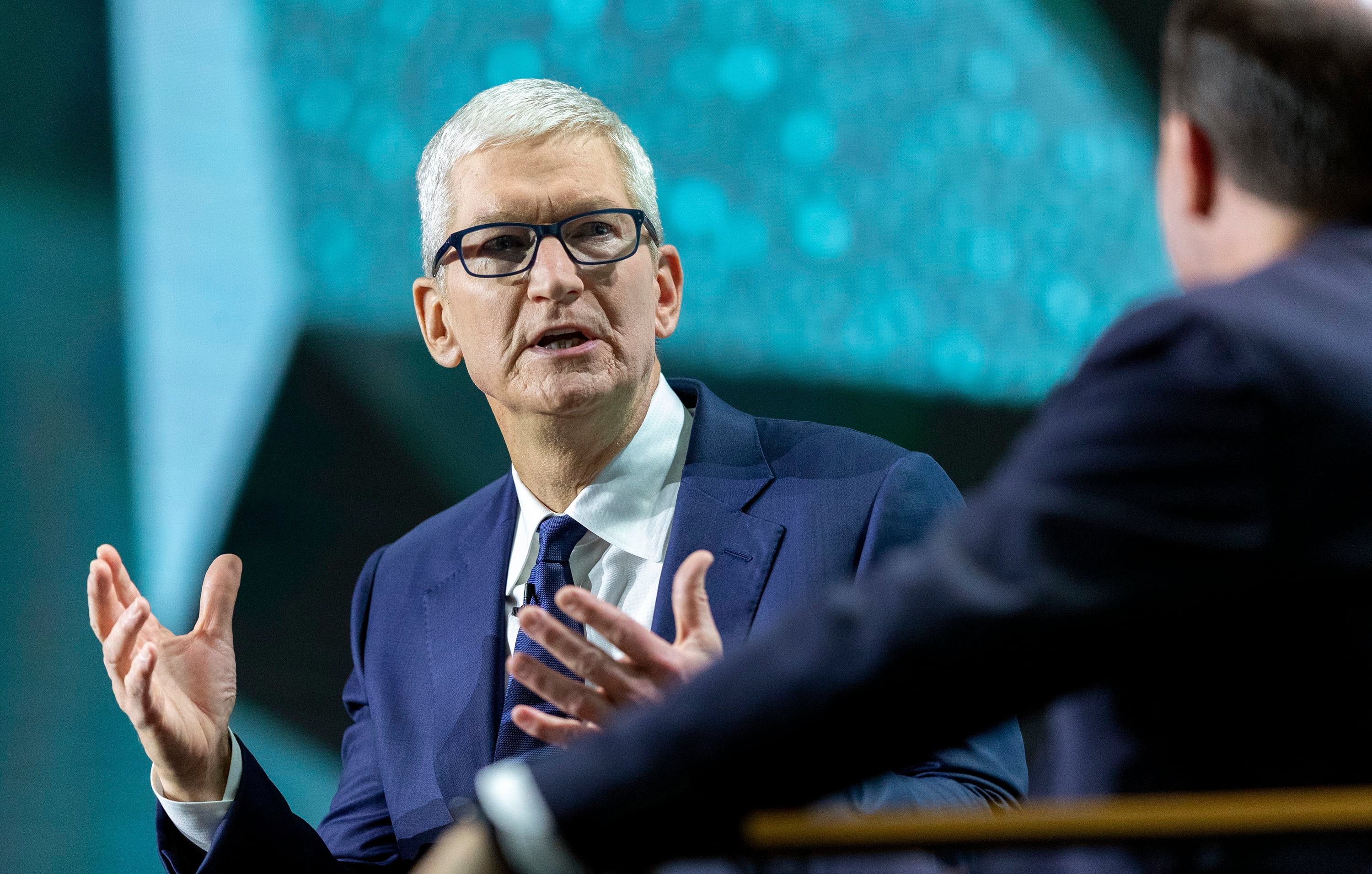 Does Apple CEO Tim Cook own cryptocurrency? Which one? – Deseret News