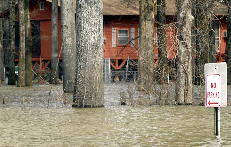 Waters rose Wednesday near Clarendon as the White River crest continued its way downstream.