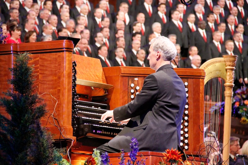 Tabernacle Choir organist Richard Elliott performs during a Pioneer Day Concert dress rehearsal in July 2012.