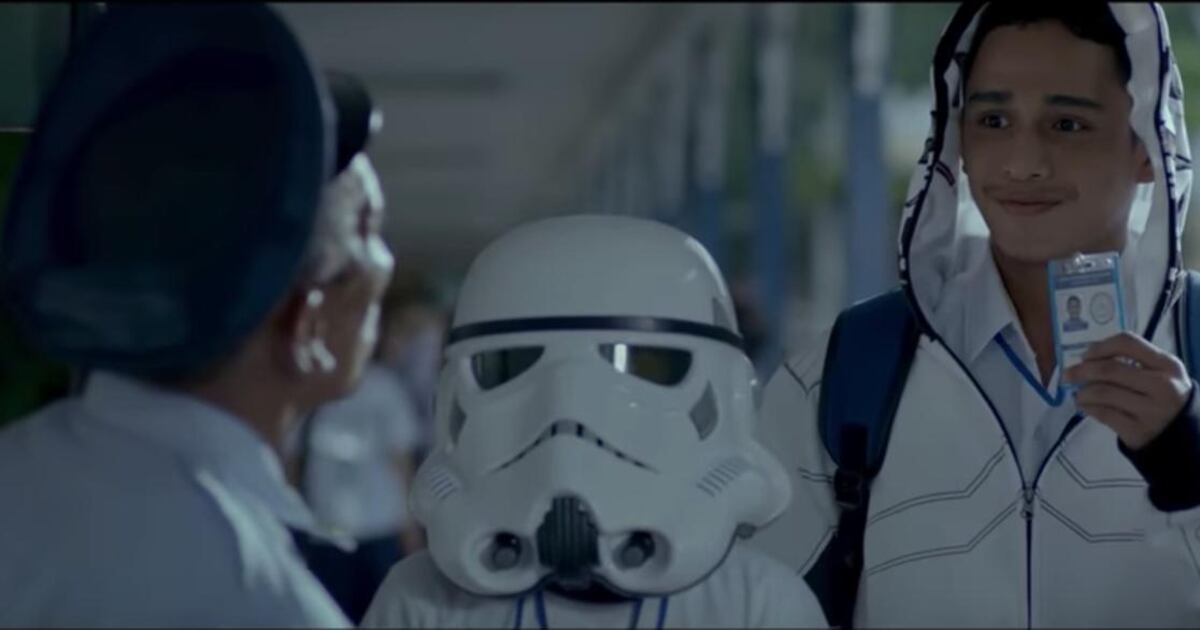 Sentimental video of little girl in 'Star Wars' mask attracts over 10 ...