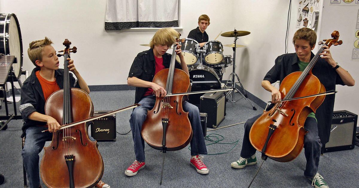 Local string band vying for spot on national rock 'n' roll stage ...