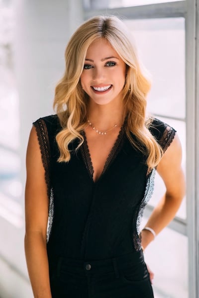 Utah Jazz legend Jeff Hornacek’s daughter Abby Hornacek joined FOX Nation as a travel and lifestyle host, making her debut on Feb. 3 during the Super Bowl halftime.