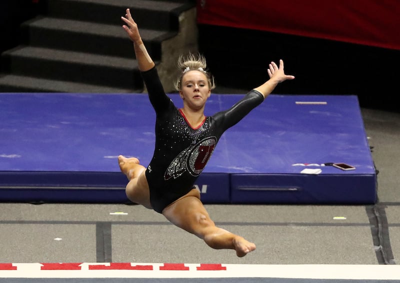 Utah gymnastics lost at No. 1-ranked Oklahoma Sunday night in Norman, with too many miscues preventing the Red Rocks from keeping pace with the Sooners.