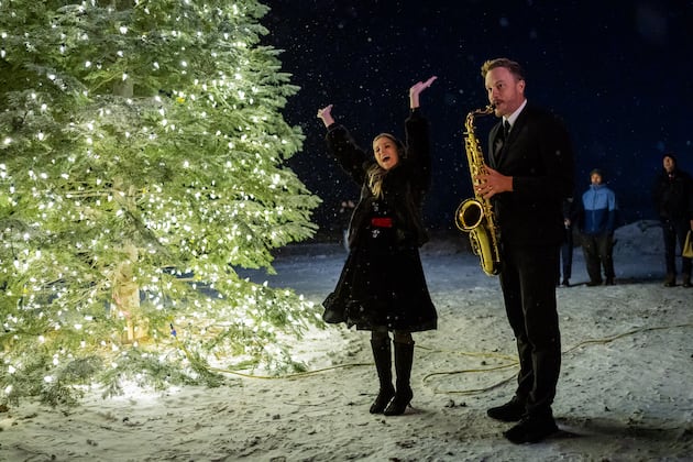 Ballerina Farm kicks off the holidays with inaugural winter market