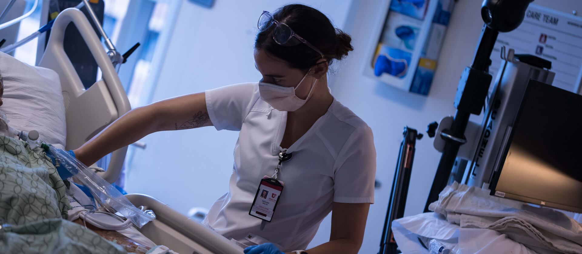 A University of Utah Health worker treats patients.