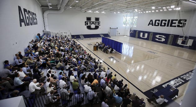 Utah State pulls off upset, BYU and Utah lose in NCAA volleyball tournament