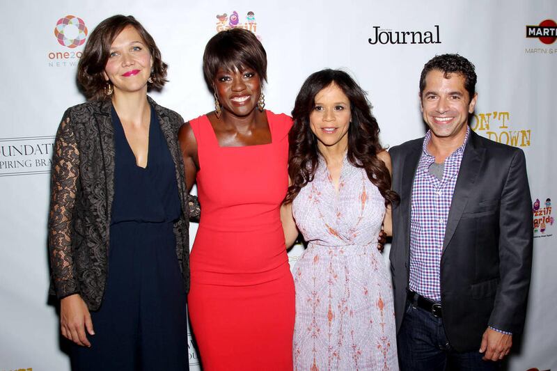 Maggie Gyllenhaal, left, Viola Davis, second from left, Rosie Perez, second from right, and Daniel Barnz pose before the New York Screening of "Won't Back Down", Friday, Aug. 3, 2012 in New York.