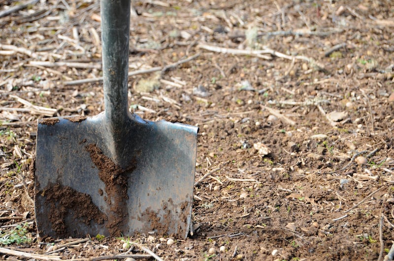 Rocky Mountain Power is reminding customers and the public to contact underground utility location services by dialing 811 prior to starting activities that require digging.