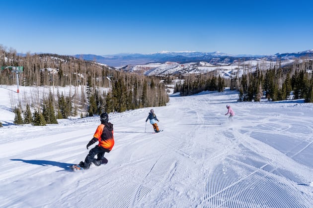 Proposal to transfer Forest Service land to Utah ski resort advances working way through Senate