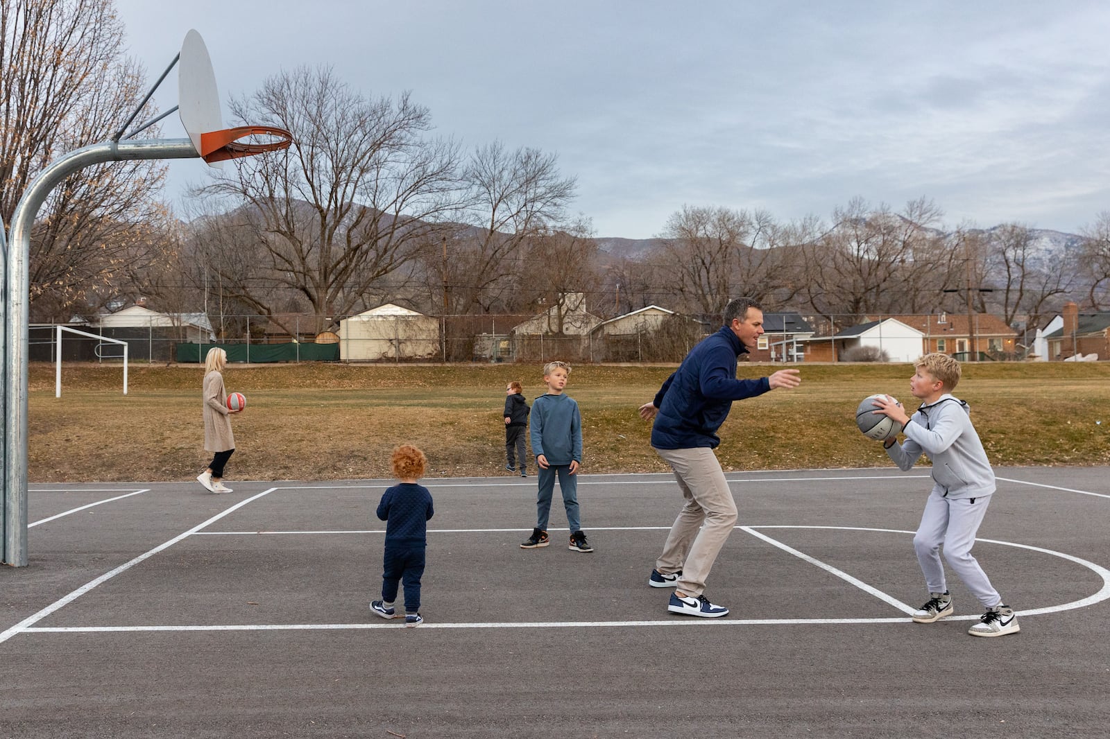 Meet Utah Rep. Blake Moore’s young family – Deseret News