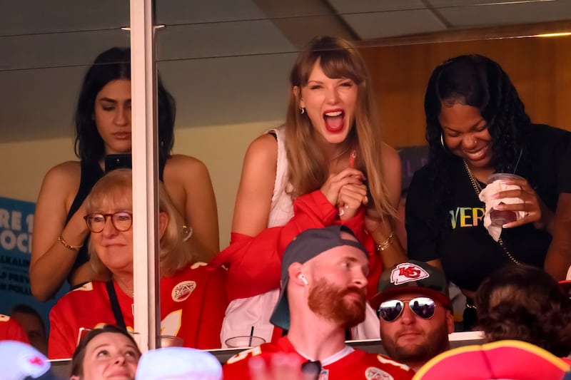 Taylor Swift attended the Kansas City Chiefs-Chicago Bears game on Sunday in Kansas City, Mo.