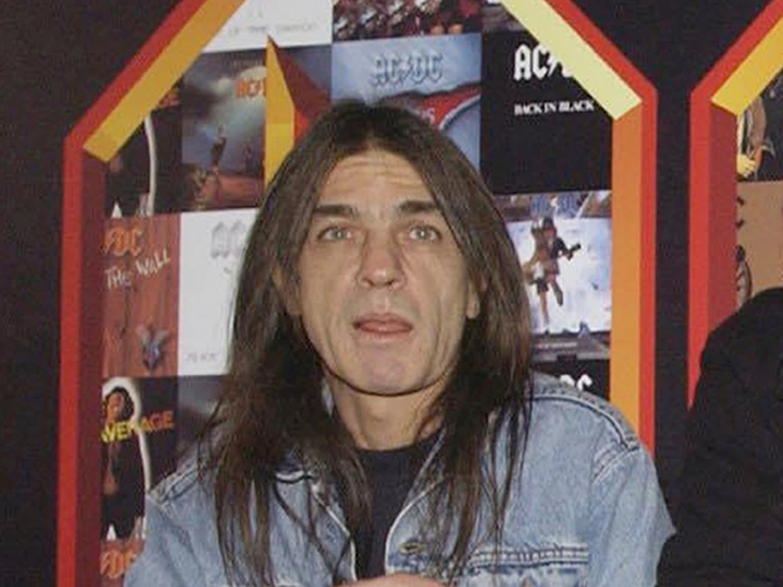 AC/DC founding member Malcolm Young dead at 64 – Deseret News