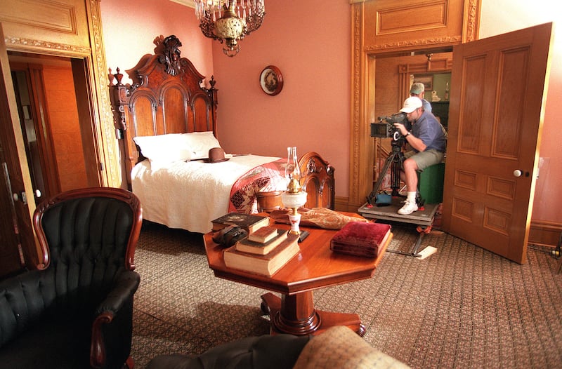 Steve Anderson, the director of photography for Cinetel Productions, films Brigham Young's room in the Beehive House for an A&E documentary in 1998.