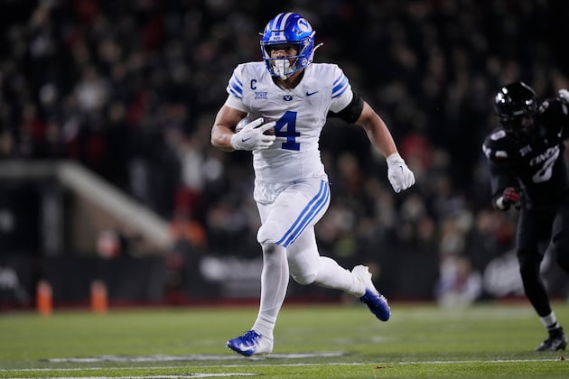 Are 30-plus-carry games too much of a good thing for LJ Martin and the Cougars?