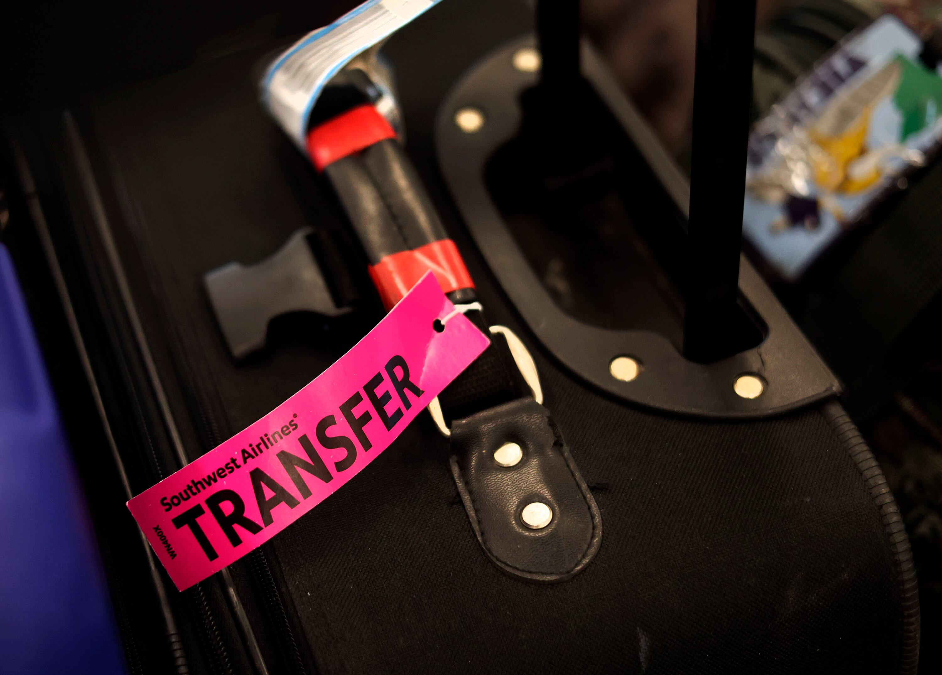 Missing luggage found at the home of an airport employee – Deseret News - Vimarsana News