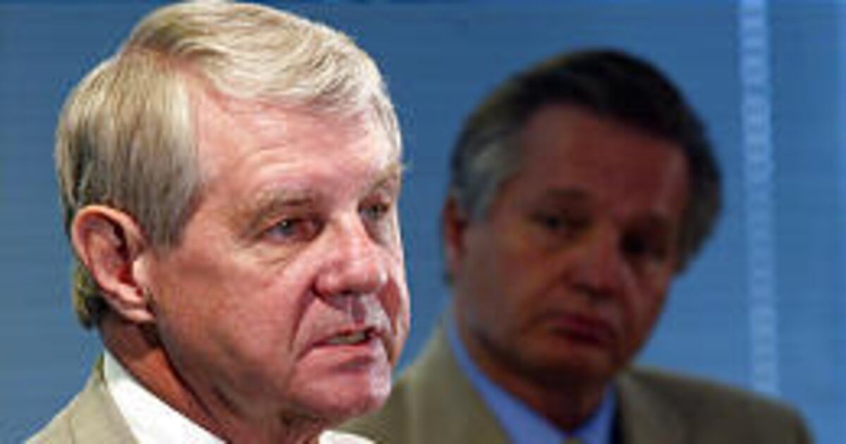 Murder charge filed against Mark Hacking – Deseret News