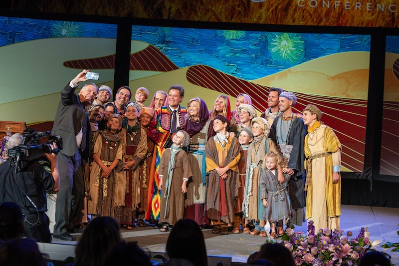 Brother Bradley R. Wilcox, first counselor in the Young Men’s general presidency, takes a selfie photo with Donny Osmond and members of the Osmond family at BYU Women’s Conference at the Marriott Center in Provo, Utah, on Wednesday, April 30, 2025.