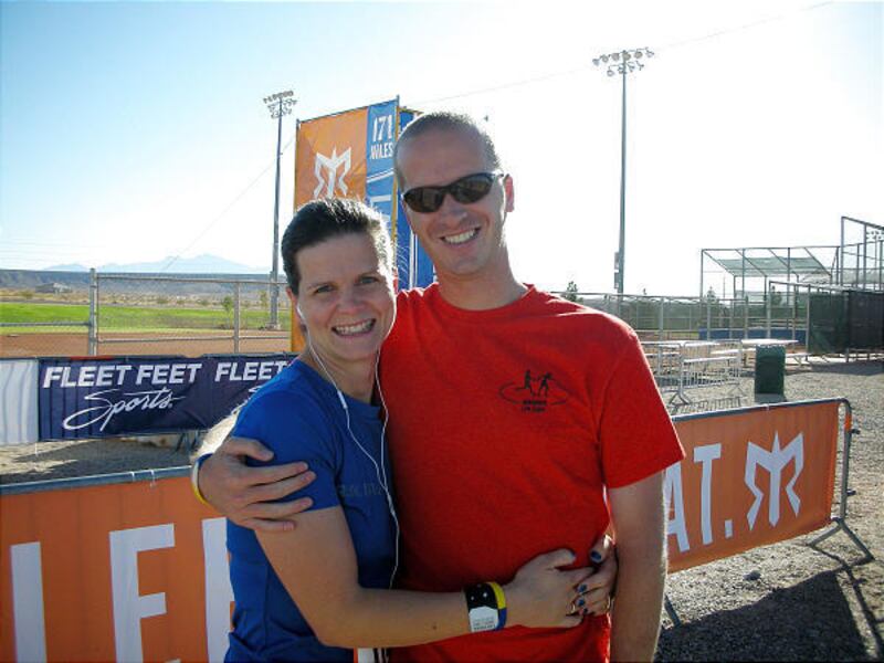 Jeremy Kunz and his wife, Melinda, are shown at the start line of the Ragnar Relay Series event in Las Vegas last Friday. Jeremy Kunz died early Saturday after he was hit by a suspected drunk driver near a relay point in Henderson, Nev.