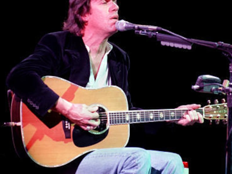 Pop/folk singer Dan Fogelberg, who died in 2007, performs at the Freedman Forum in Anaheim, Calif., in 1998.