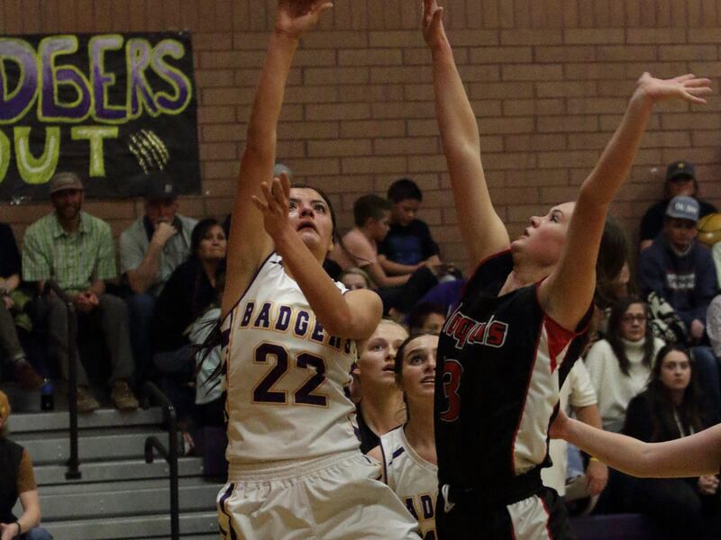 Wayne’s AnDee VanDyke shoots