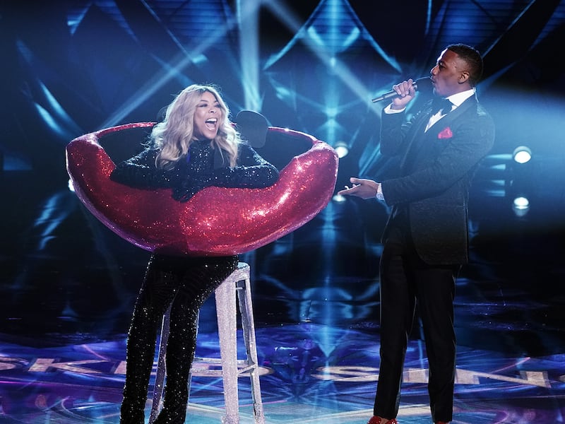 Wendy Williams and host Nick Cannon in the ‘The Group C Premiere - Masked But Not Least’ episode of THE MASKED SINGER airing Wednesday, Oct. 28 (8:00-9:00 PM ET/PT) on FOX