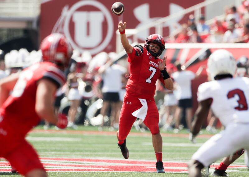 Utah quarterback Cam Rising throws to Dalton Kincaid for a touchdown against SUU in Salt Lake City.