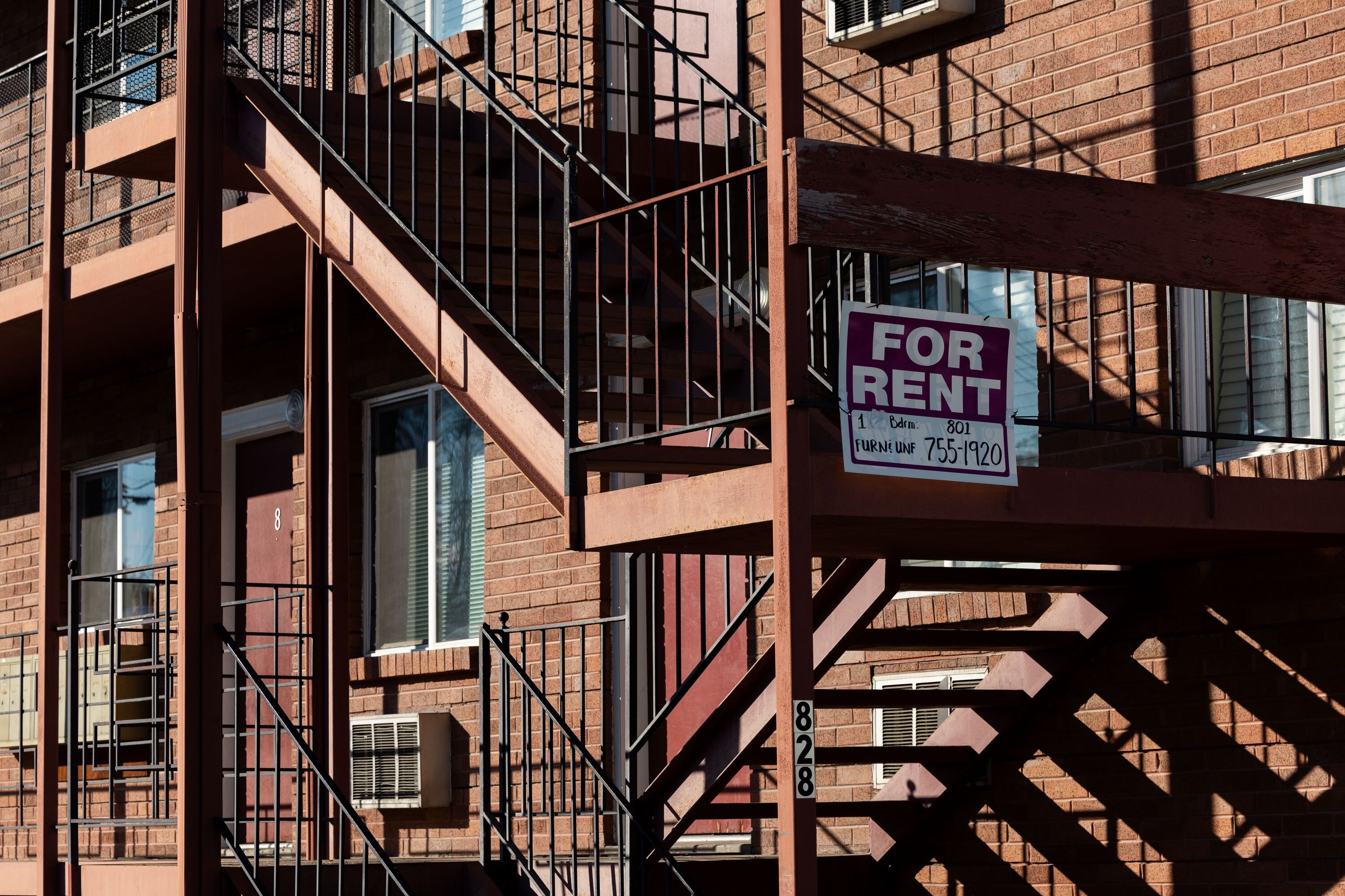 Should I buy or rent a home? What is the average apartment rent? – Deseret News - Vimarsana News