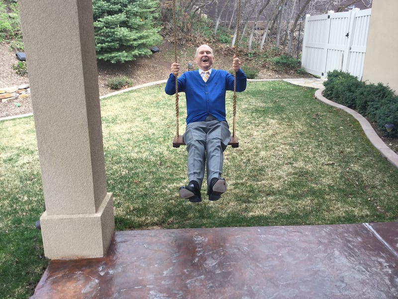 A family photo of President Russell M. Nelson on a swing.