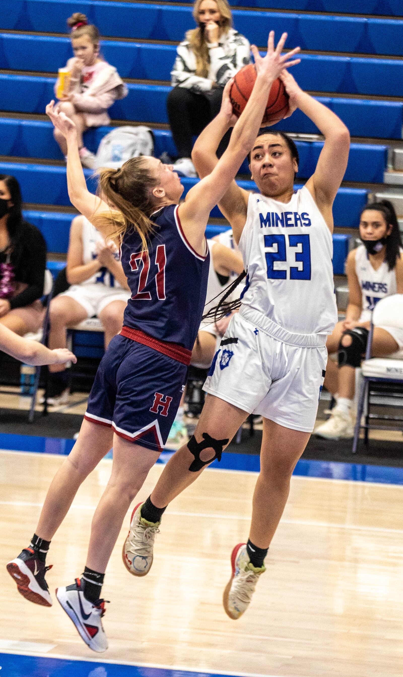 High school girls basketball Notes and highlights from Thursday’s