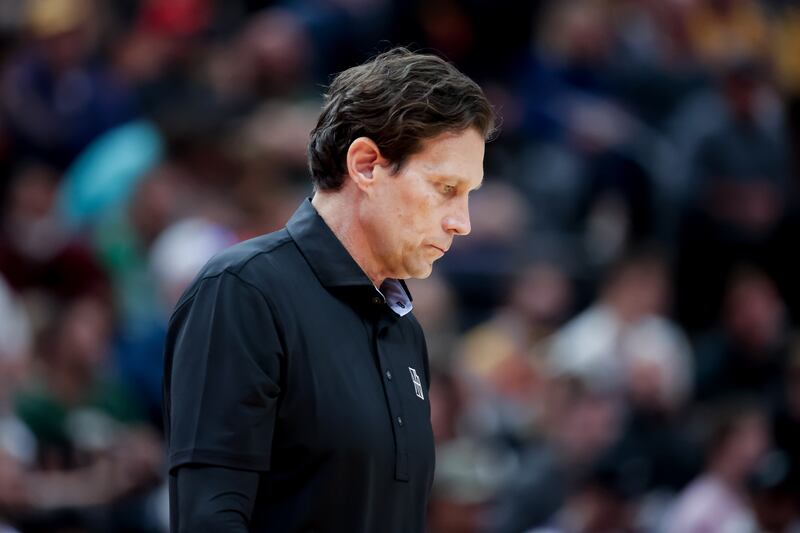 Utah Jazz coach Quin Snyder calls a timeout during game against Miami at Vivint Arena in Salt Lake City, Nov. 13, 2021.