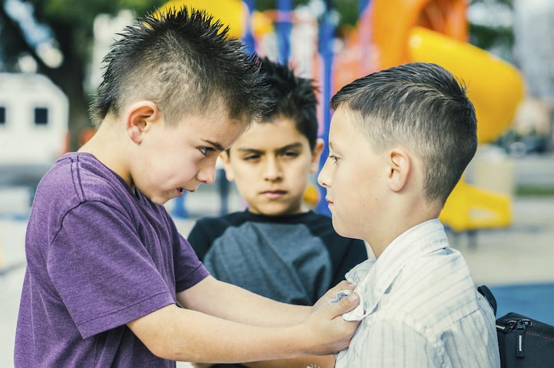 A psychologist recently wrote parents should teach their children to fight back when they are bullied, which has Erin Stewart wondering what is right.