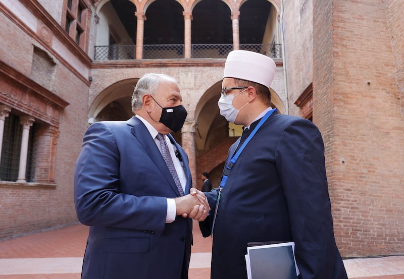 Elder Ronald A. Rasband, of The Church of Jesus Christ of Latter-day Saints’ Quorum of the Twelve Apostles, talks with Rabbi Ahmed Tabakovic.
