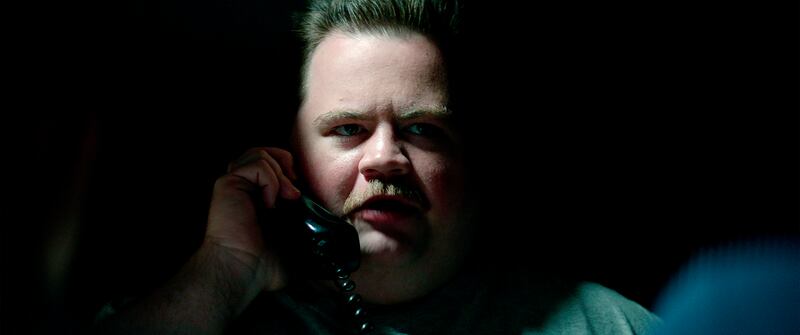 This image released by Warner Bros. Pictures shows Paul Walter Hauser in a scene from “Richard Jewell.” (Warner Bros. Pictures via AP)