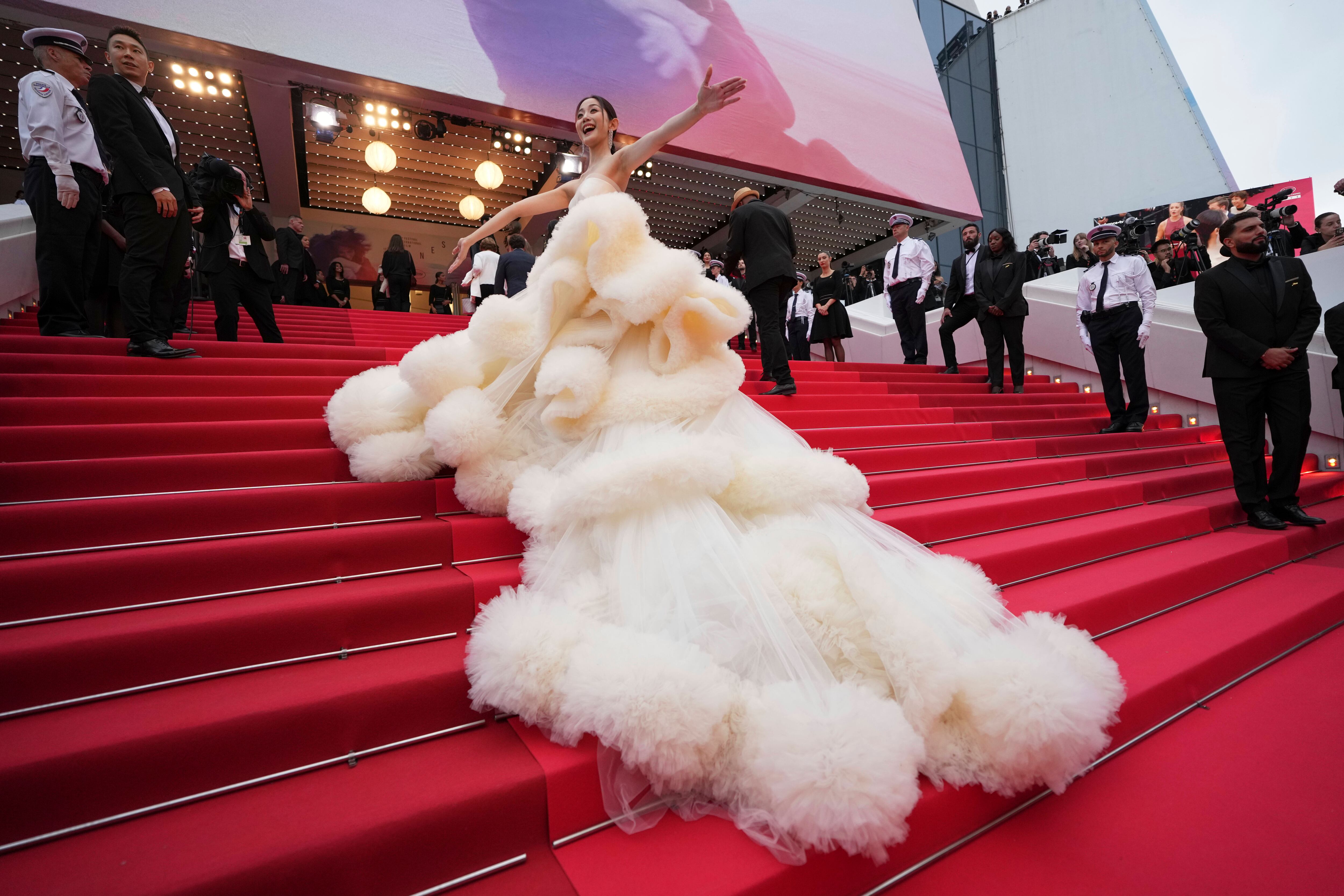 Cannes' new dress code bans nudity and 'voluminous outfits'  Deseret News