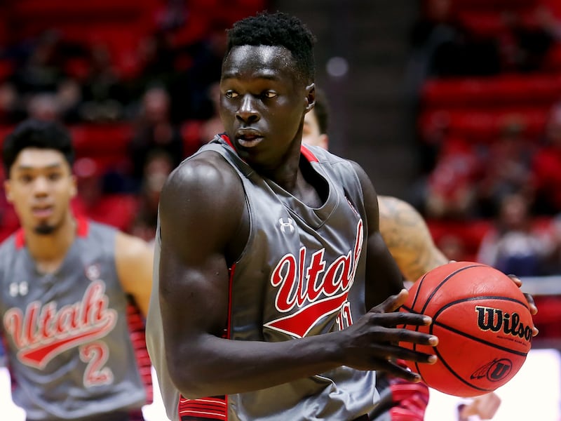 Utah Utes forward Both Gach (11) takes the pass on a fast break after causing a turnover.