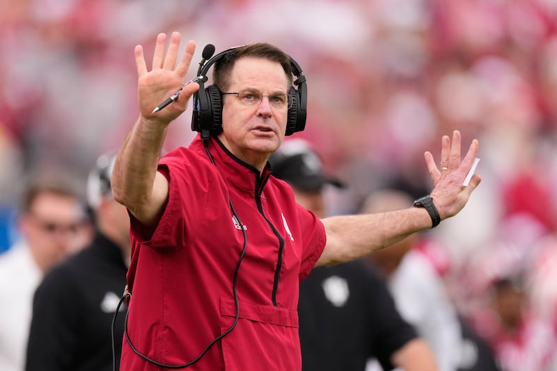 Indiana head coach Curt Cignetti calls a play during College Football Playoff quarterfinal game against Alabama Thursday, Jan. 1, 2026, in Pasadena, Calif. Mark J. Terrill, Associated Press