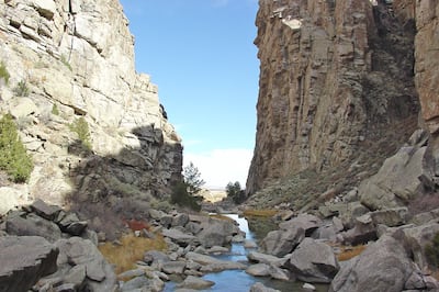 The Sweetwater River flows through Devil's Gate.