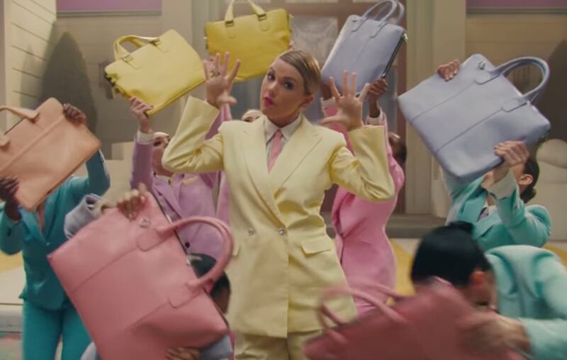 Taylor Swift dropped a new single called “Me!” Friday that stars Swift and Panic! at the Disco’s Brandon Urie.