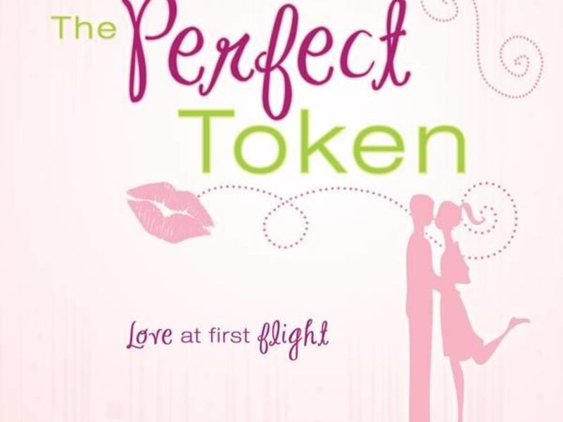 Book cover of "The Perfect Token" by Cathryn Tew and published by Cedar Fort.