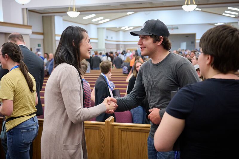 ‘We are individually valuable,’ Sister Yee tells young single adults in