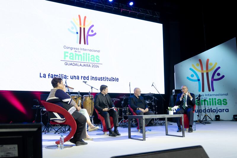 Elder Hugo Montoya speaks at the International Congress of Families in Mexico.