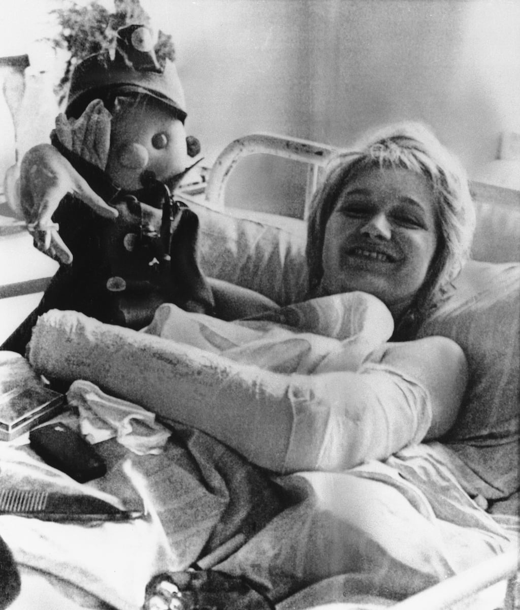 How Vesna Volović fell over 33,000 feet out of the sky — and lived ...