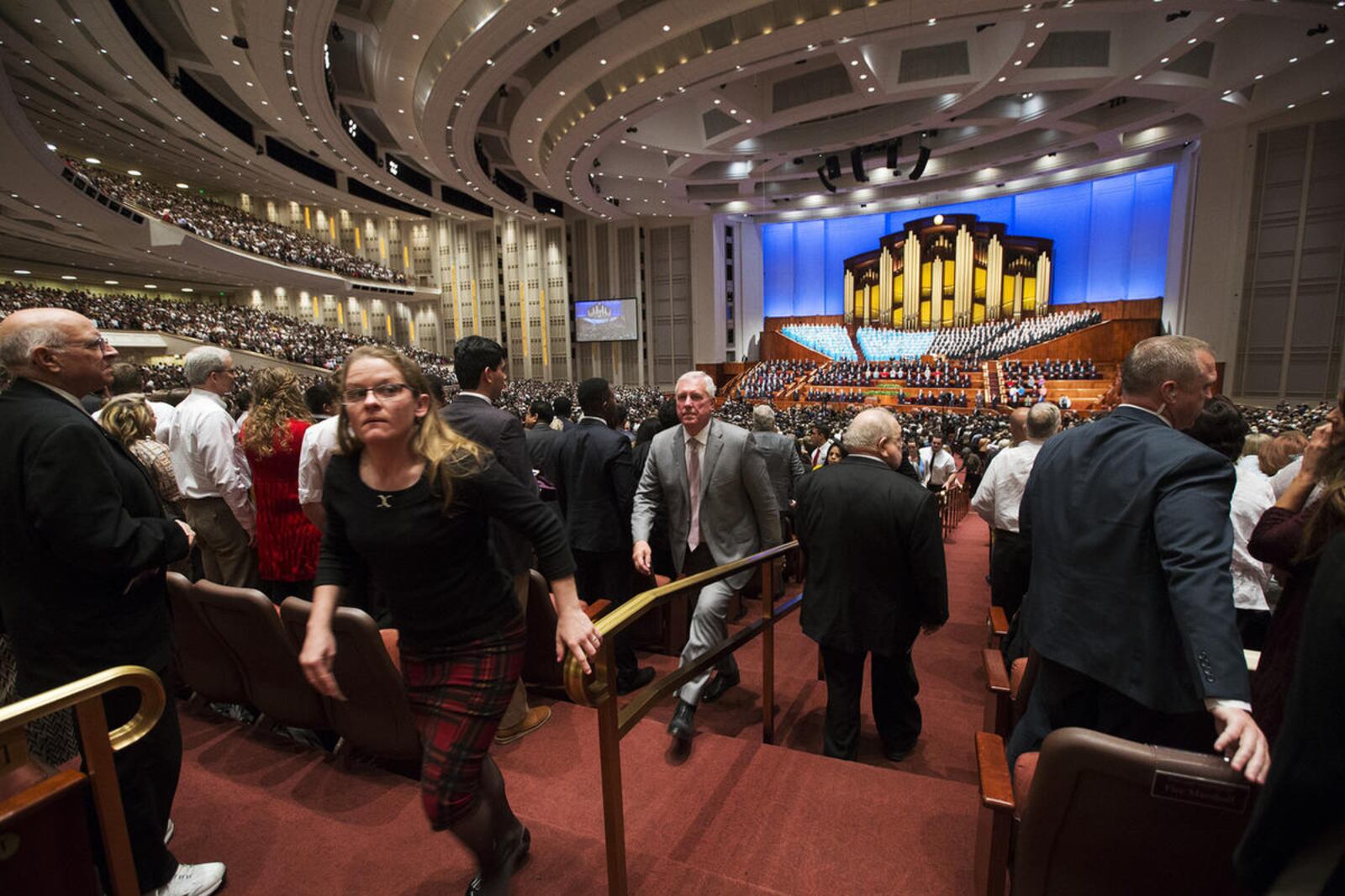 LDS leaders trim a session from general conference – Deseret News