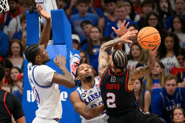 ‘It’s the little things in these games’: Utah drops its fifth straight in loss at No. 11 Kansas