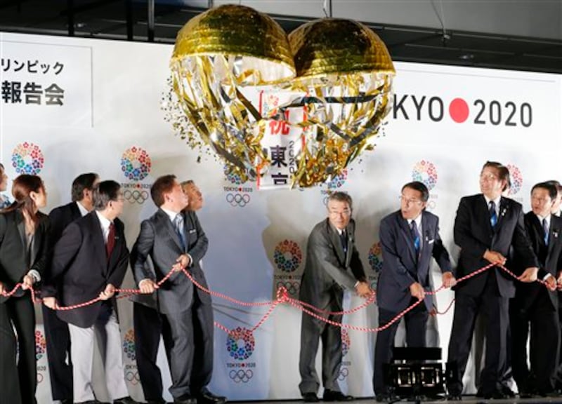 Tokyo Gov. Naoki Inose and the Tokyo 2020 Olympics bid team, pictured in 2013.