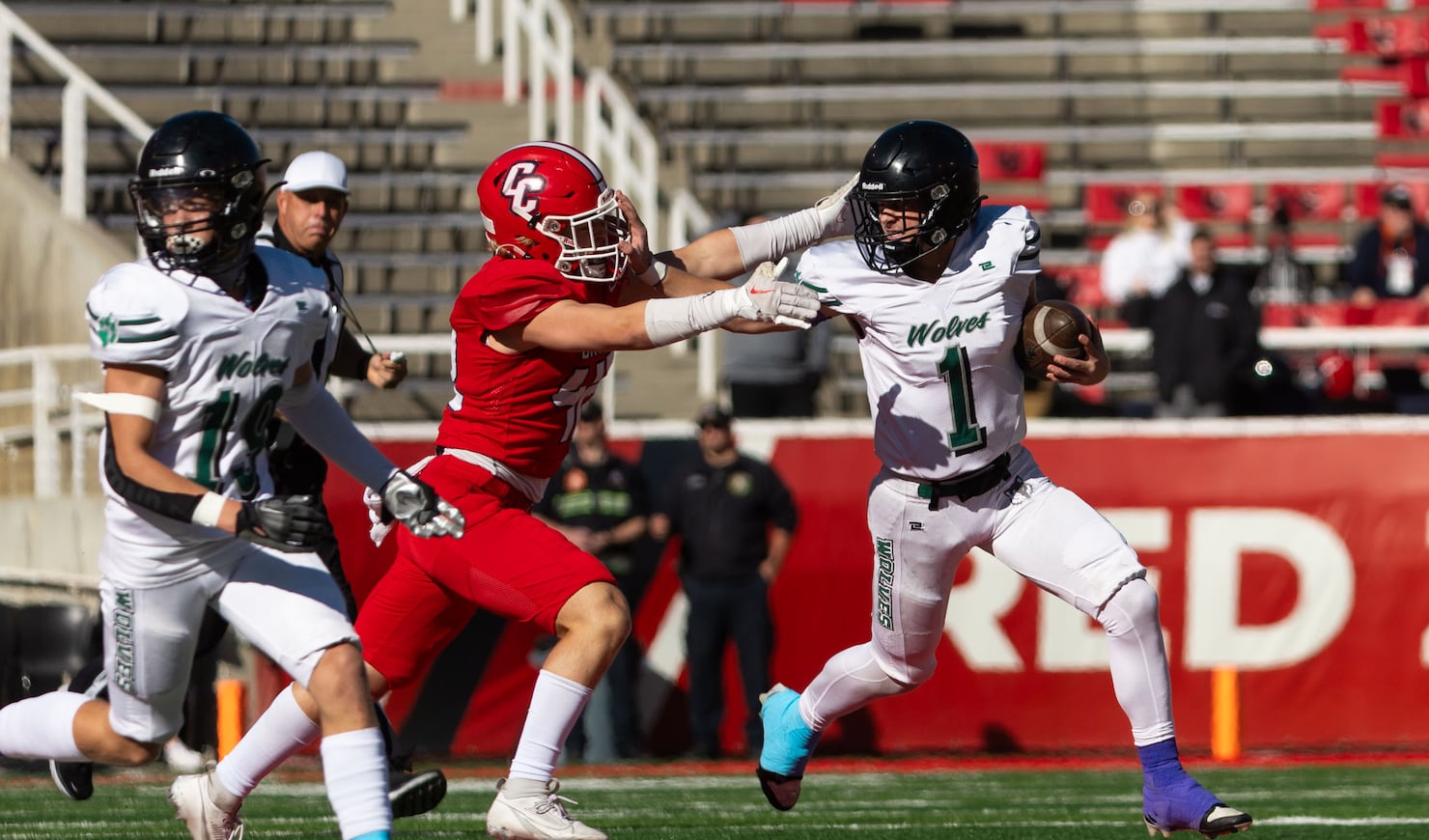High school football Defense led Crimson Cliffs to its first 4A state