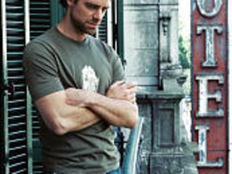 David Sutcliffe stars as Dean in "Testosterone," a shaky comic noir.