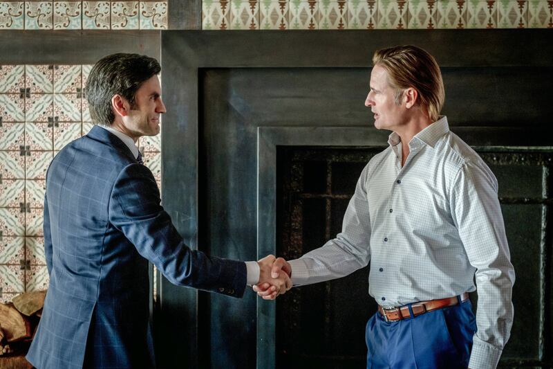 Wes Bentley as Jamie Dutton and Josh Holloway as Roarke Morris.