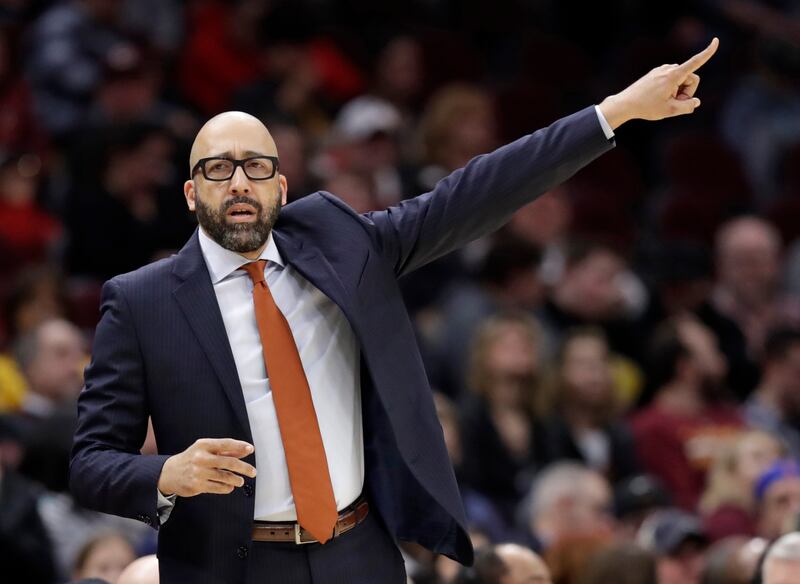 New York Knicks head coach David Fizdale gives instructions to players in the first half of an NBA basketball game against the Cleveland Cavaliers, Monday, Feb. 11, 2019, in Cleveland. The Cavaliers won 107-104. (AP Photo/Tony Dejak)