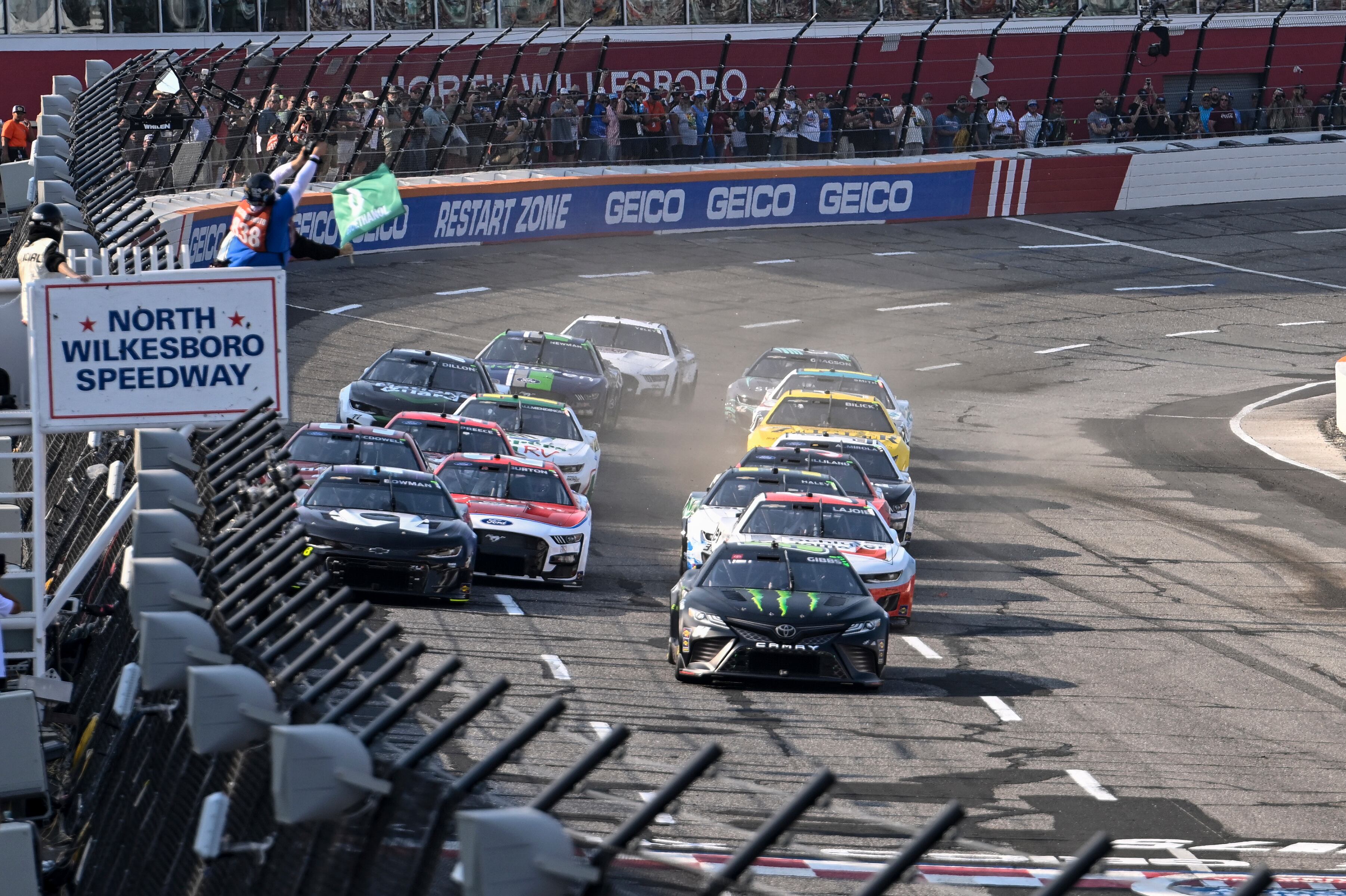 Possible secret moonshine cave found in Nascar track – Deseret News - Vimarsana News